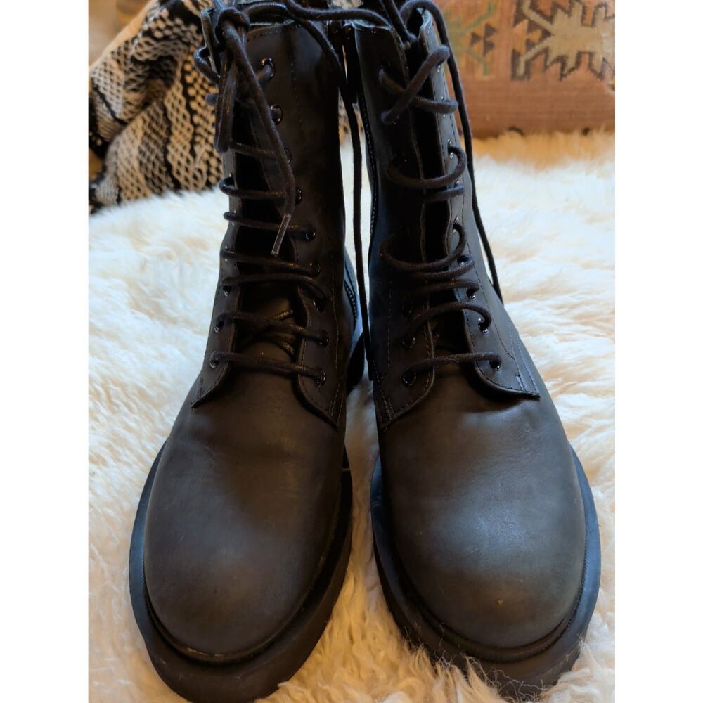 Thursday Boot Co. Quest Black Matte Leather Women's Boot Size 6.5 Combat Moto - Picture 10 of 15